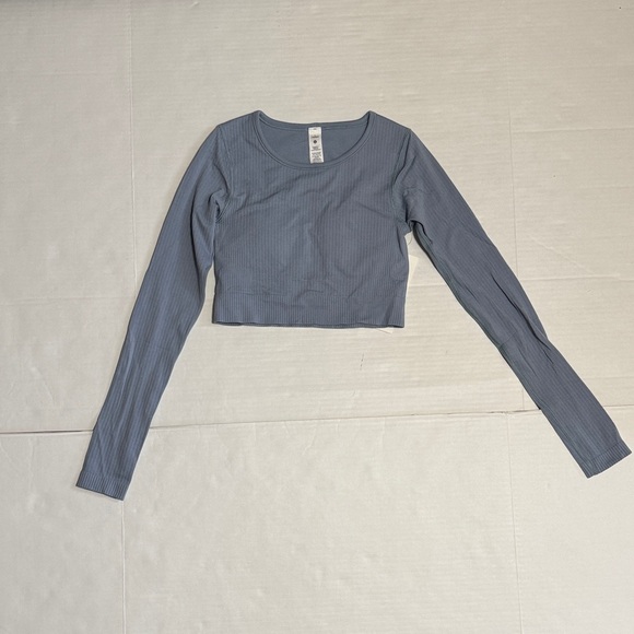 Lululemon Cropped Long Sleeve - Picture 1 of 6